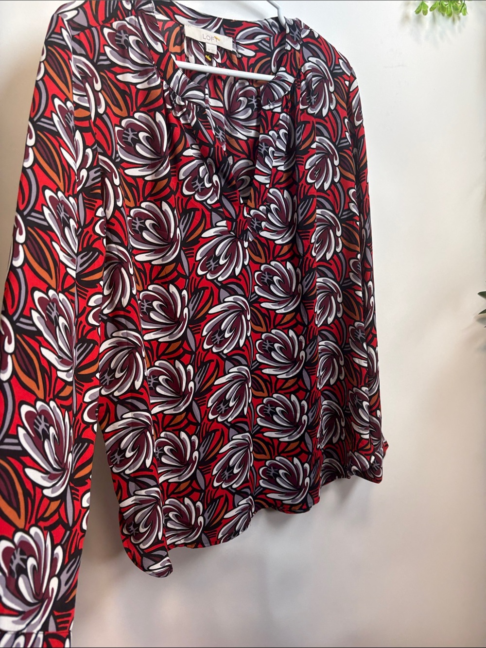 LOFT Red Black Floral V-Neck Long Sleeve Blouse
